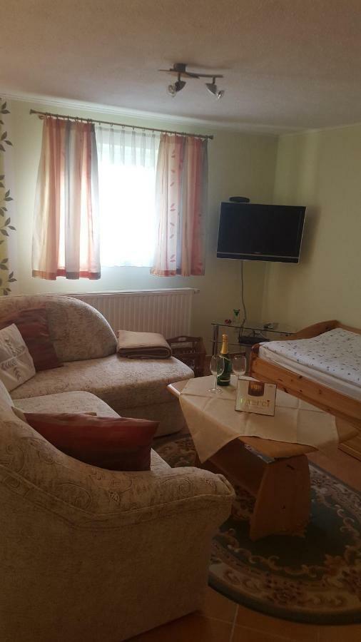 Ferienwohnung "Am Fechtertor- Eingang Zum Schlosspark" Путбус Экстерьер фото